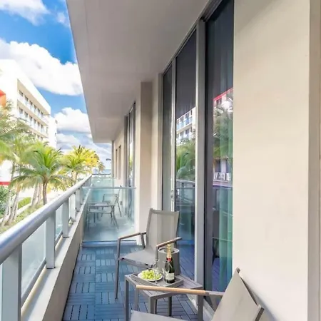 Hot Tub - Hollywood Beach Boardwalk - Amazing Pool Exterior photo